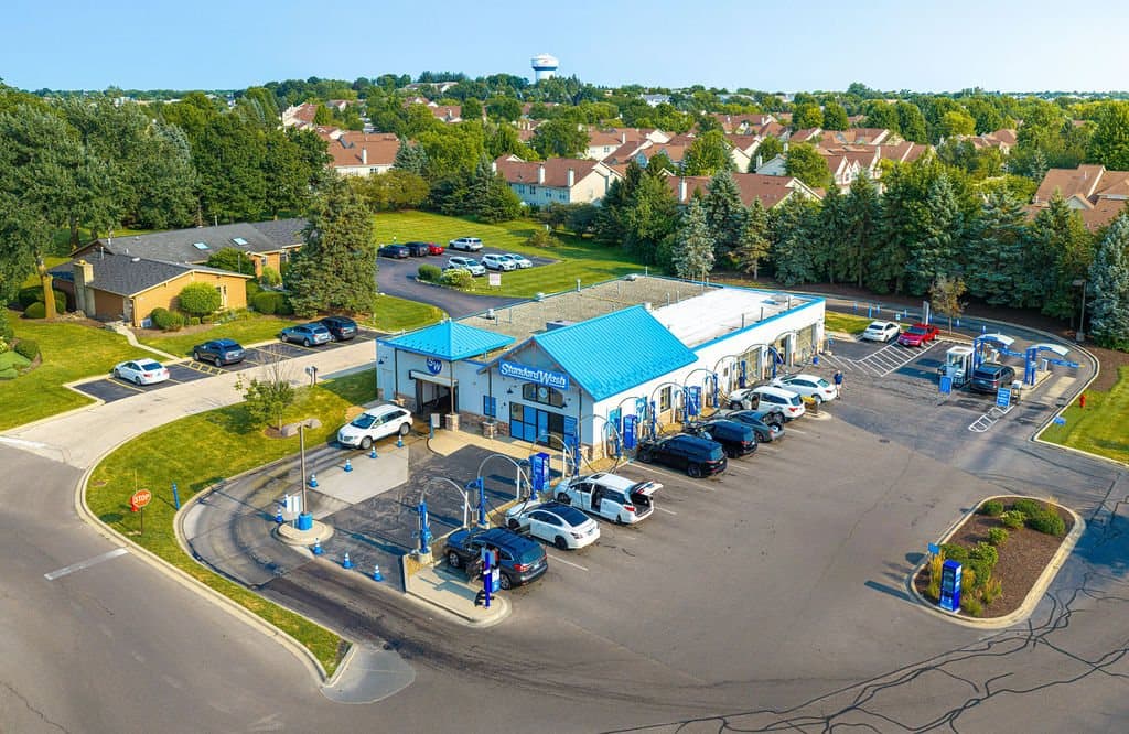 Standard Wash in St. Charles, IL